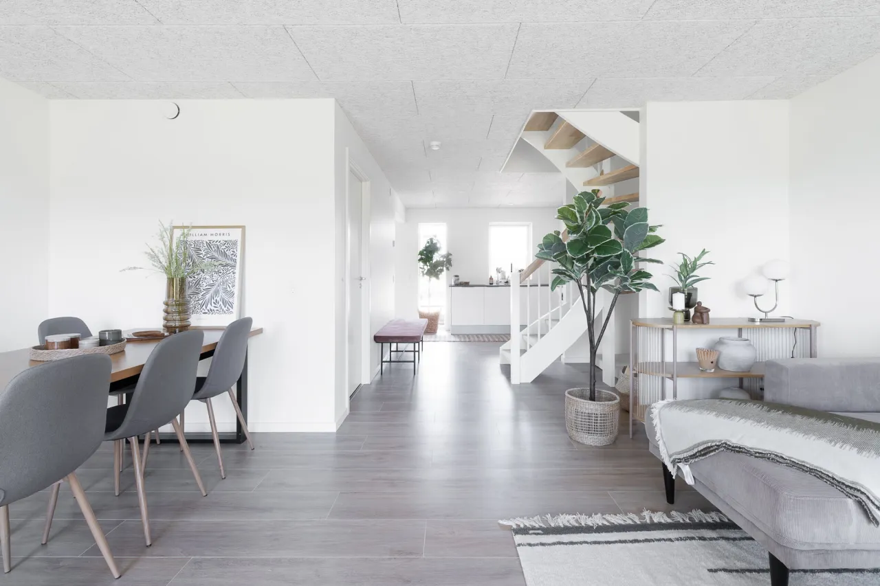 Rækkehus, Dådyrbakken 28, billede 2 af 11