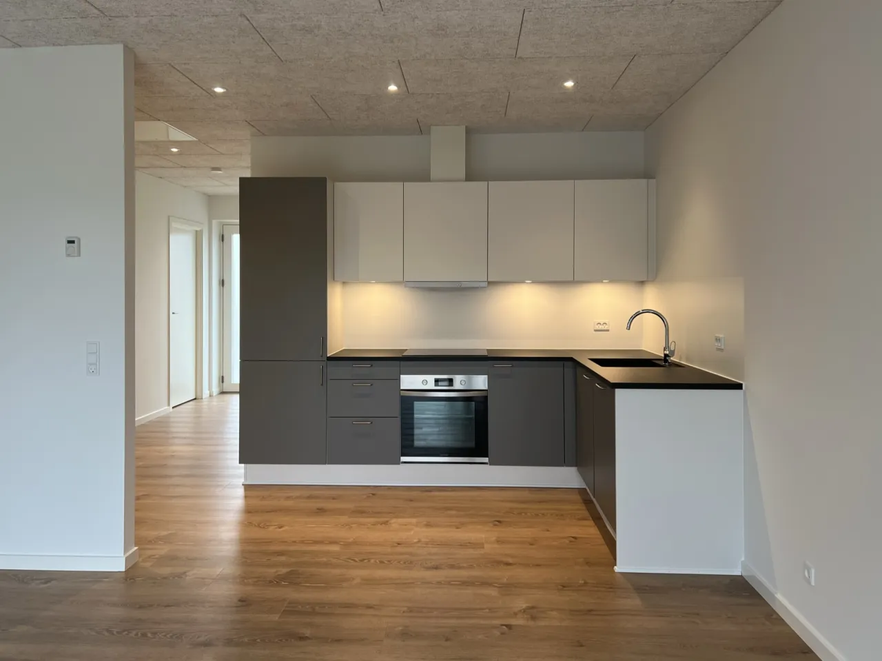 Rækkehus, Nikolinesvej 56, billede 1 af 10