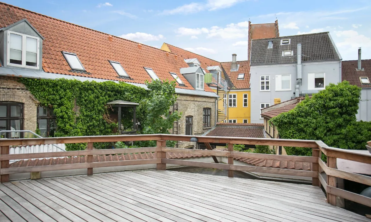 Lejlighed, Sct Peders Kirkeplads 1B 1. th., billede 1 af 30