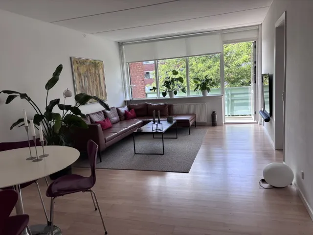 Lejlighed, Godthåbsvænget, Frederiksberg – privat parkering (udlejes til expats), billede 1 af 17