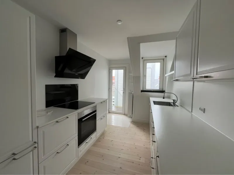 Lejebolig, Søndergade 2B, 3. th. 9900 Frederikshavn, billede 1 af 12