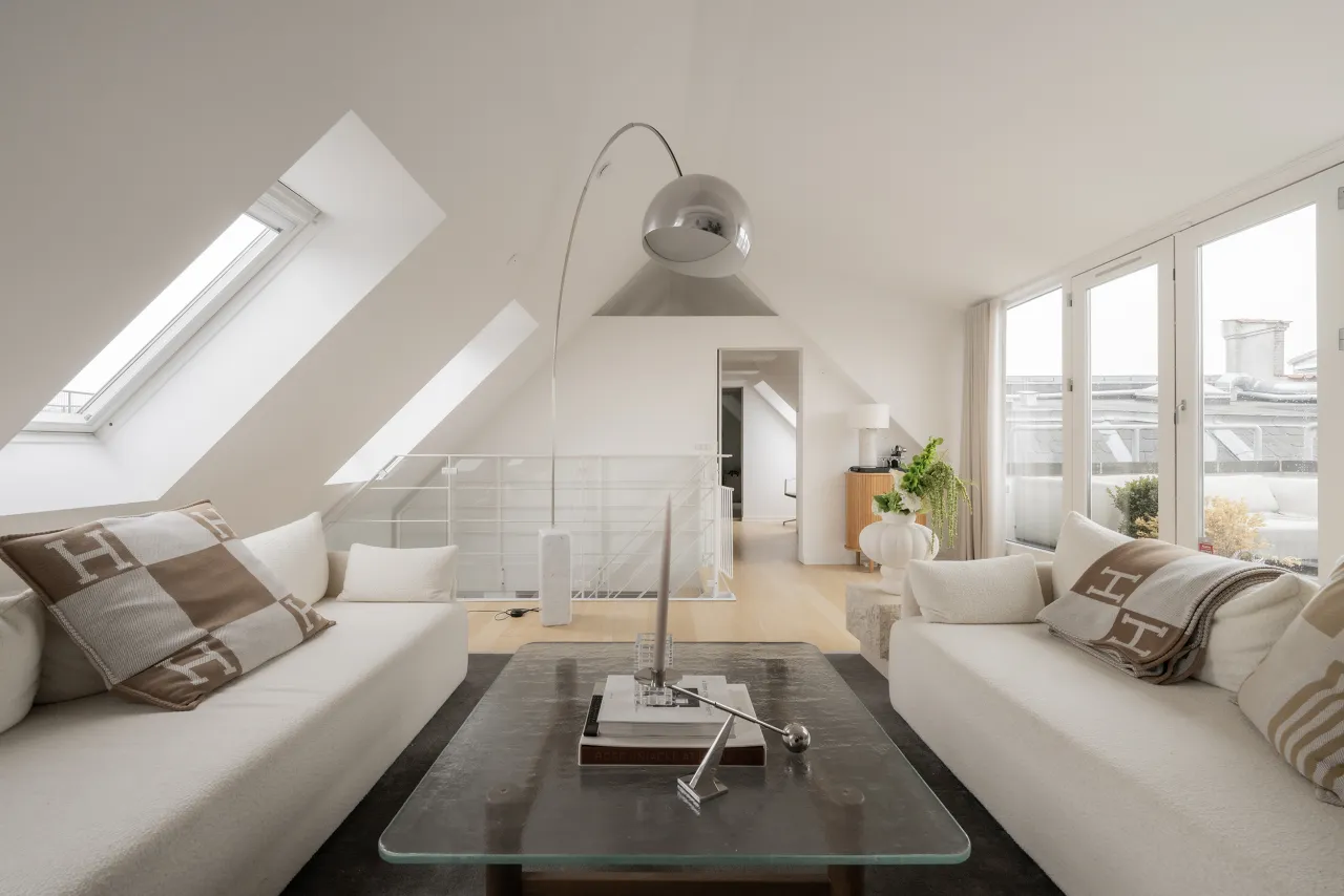 Lejlighed, Dronningens Tværgade 8B, 4. & 5. sal, 1302 København K, billede 1 af 8
