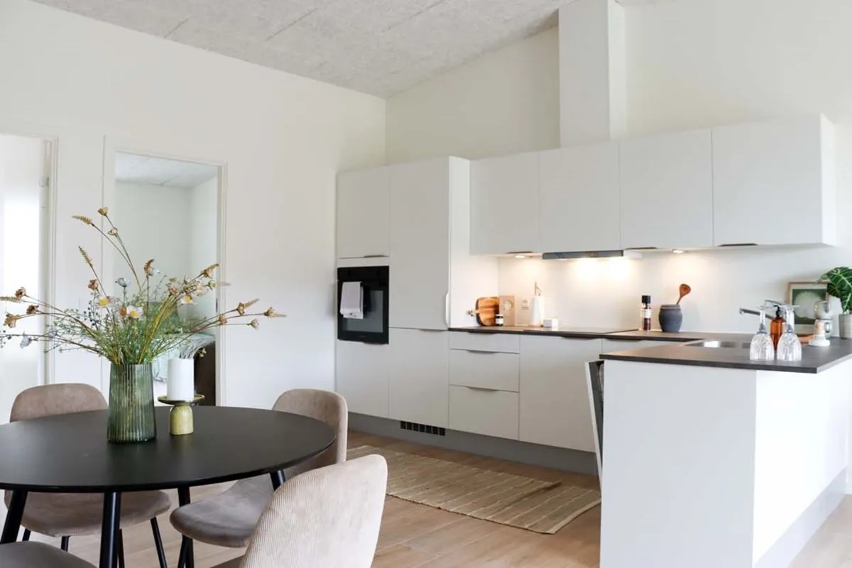 Rækkehus, Kløverengen 62, billede 2 af 12