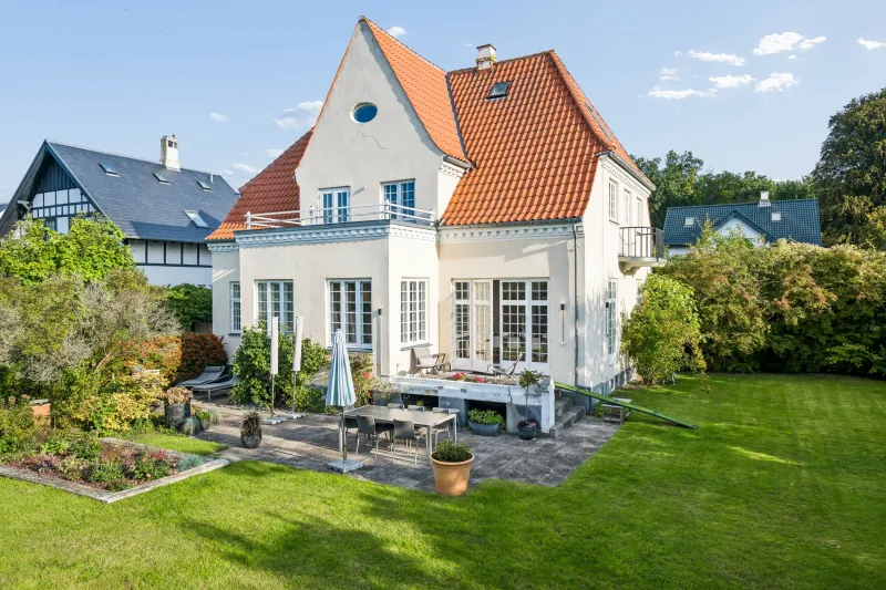 Hus, Viggo Rothes Vej 18, billede 1 af 33