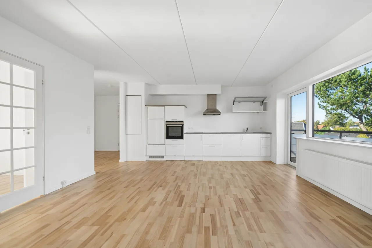 Lejlighed, Folehaven 112,1, tv, billede 1 af 12