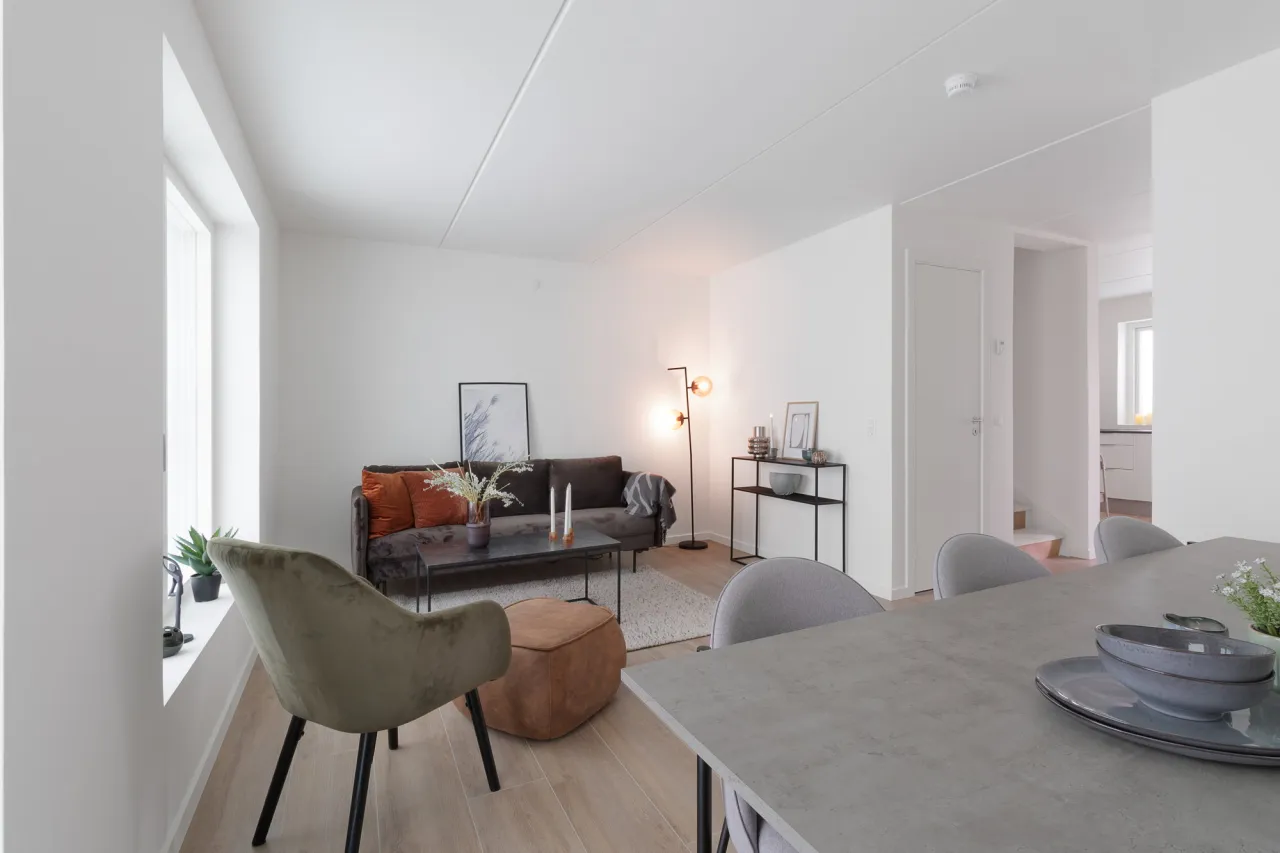Rækkehus, Dådyrbakken 25, billede 2 af 11
